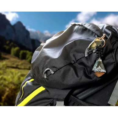 Prívesok na kľúče - Hora v zime